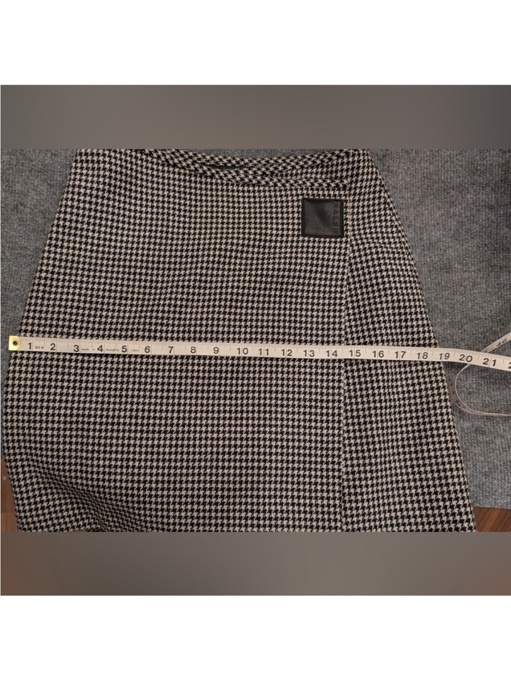 Vintage Ralph by Ralph Lauren Mini Skirt in Black and White houndstooth - Picture 6 of 11